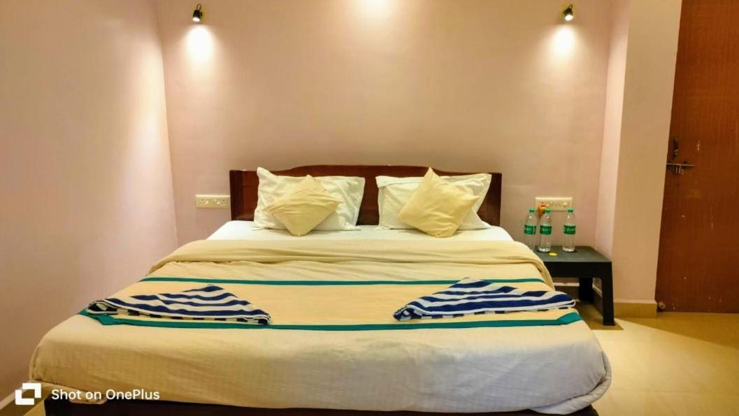 Royalstar Resort Вагатор Стая снимка
